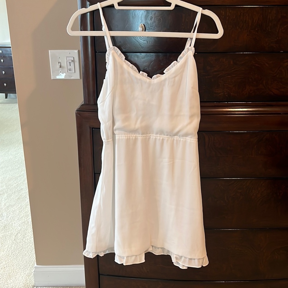 White mini dress, superdown